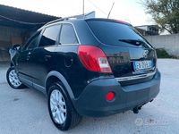 Usata Opel Antara 163 CV (119 kW) 2012 Nero SUV