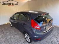 Usata Ford Fiesta Business Edition 70 CV (51 kW) 2012 Grigio Berlina