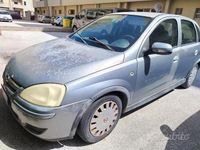 Usata Opel Corsa 80 CV (58 kW) 2004 Grigio Utilitaria
