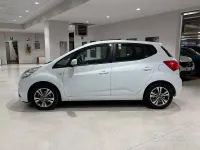 Usata Kia Venga 90 CV (66 kW) 2016 Bianco Utilitaria