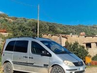 Usata Mercedes Vaneo 91 CV (66 kW) 2003 Grigio Monovolume