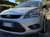 Usata Ford Focus 90 CV (66 kW) 2009 Berlina