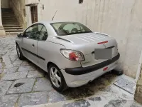 Usata Peugeot 206 CC 109 CV (80 kW) 2003 Grigio Cabrio