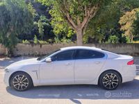 Usata Jaguar XF S 190 CV (139 kW) 2011 Bianco Berlina