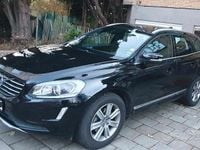 Usata Volvo XC60 Momentum 245 CV (180 kW) 2016 Nero SUV
