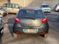 Begagnad Mazda 2 75 HK (55 kW) 2007 Blå Halvkombi