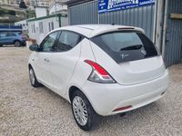 usata Lancia Ypsilon 1.2 69 CV 5 porte Gold