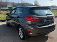 Usata Ford Fiesta 85 CV (62 kW) 2018 Grigio Utilitaria