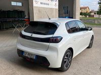 Usata Peugeot 208 101 CV (74 kW) 2022 Bianco Utilitaria