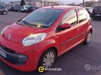 Usado Citroën C1 68 CV (50 kW) 2006 Rojo Utilitario