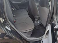 Usado Toyota Aygo Connect Style 68 HP (50 kW) 2011 Citadino