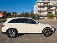 Usata Mercedes GLC250 204 CV (150 kW) 2019 Bianco SUV