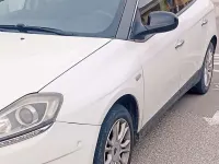 Usata Lancia Delta Platinum 165 CV (121 kW) 2012 Utilitaria