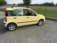 Usata Fiat Panda 69 CV (50 kW) 2005 Giallo Utilitaria