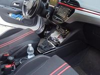 Używany Opel Corsa 101 KM (74 kW) 2020 Biały Sedan/Limuzyna