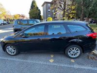 Usata Ford Focus 120 CV (88 kW) 2015 Nero Station wagon