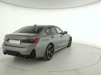 Usata BMW 320e M Sport 190 CV (139 kW) 2025 Grigio Berlina