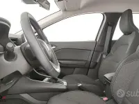 Usata Renault Captur Equilibre 101 CV (74 kW) 2024 Nero SUV