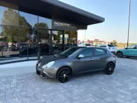 Usata Alfa Romeo Giulietta 105 CV (77 kW) 2013 Grigio Utilitaria