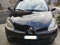 Usata Renault Clio II LE 86 CV (63 kW) 2007 Nero Berlina