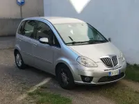 Usata Lancia Musa Silver 95 CV (69 kW) 2010 Argento Monovolume