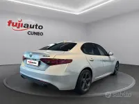 Usata Alfa Romeo Giulia Sprint 190 CV (139 kW) 2020 Grigio Berlina