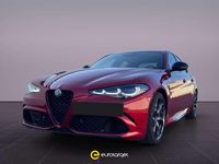 Usata Alfa Romeo Giulia Quadrifoglio 519 CV (381 kW) 2024 Rosso pastello Berlina