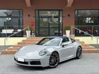 Usata Porsche 992 450 CV (330 kW) 2023 Gesso Cabrio