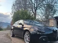 Usata Alfa Romeo Giulietta 105 CV (77 kW) 2012 Nero Utilitaria