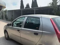 Usata Fiat Punto Feel 60 CV (44 kW) 2003 Grigio Utilitaria