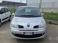 Usata Renault Modus 2011 Grigio Monovolume
