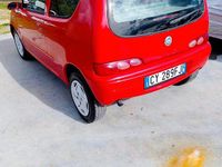 Usata Fiat 600 54 CV (39 kW) 2005 Rosso Utilitaria