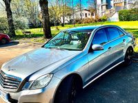 Usata Mercedes E350 306 CV (225 kW) 2011 Grigio Berlina
