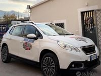 Usata Peugeot 2008 82 CV (60 kW) 2015 Bianco SUV