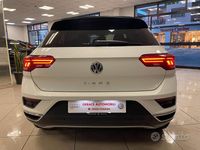 Usata VW T-Roc Style 116 CV (85 kW) 2018 Bianco SUV