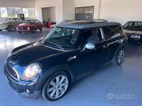 Usata Mini Cooper S 175 CV (128 kW) 2007 Nero Utilitaria