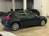 Usata Alfa Romeo Giulietta 120 CV (88 kW) 2017 Grigio Utilitaria