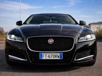 Usata Jaguar XF 180 CV (132 kW) 2019 Nero Berlina