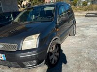 Usata Ford Fusion Collection 101 CV (74 kW) 2004 Grigio Berlina