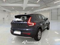 Usata Volvo XC40 Momentum 129 CV (94 kW) 2021 Blu SUV