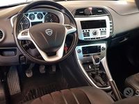 Usata Lancia Delta 105 CV (77 kW) 2012 Bianco Utilitaria