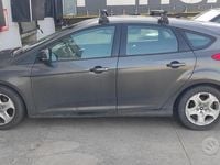 Usata Ford Focus 95 CV (69 kW) 2015 Grigio Berlina