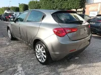Usata Alfa Romeo Giulietta Super 120 CV (88 kW) 2018 Grigio Utilitaria