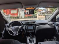 Usata Nissan Qashqai 115 CV (84 kW) 2015 Grigio SUV