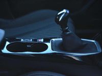 Usata Peugeot 2008 Allure 101 CV (74 kW) 2025 Blu SUV