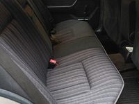 Usata Mercedes E200 1991 Grigio Berlina