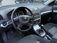 Usata Skoda Octavia Elegance 105 CV (77 kW) 2010 Nero Station wagon