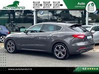 Usata Maserati Levante 275 CV (202 kW) 2018 Grigio SUV