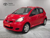 Usata Toyota Aygo Sol 68 CV (50 kW) 2010 Rosso Utilitaria