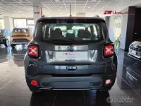 Usata Jeep Renegade 130 CV (95 kW) 2023 Grigio SUV
